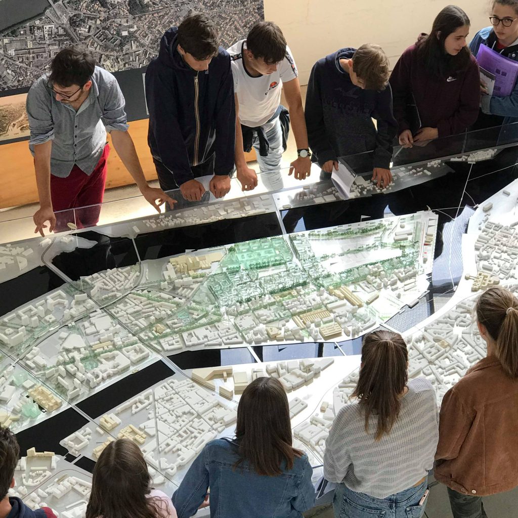 léo badiali visite architecturales et urbaines ile de nantes